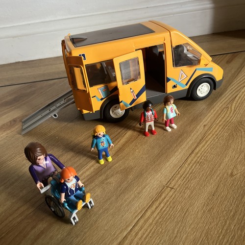Playmobil school bus - ,