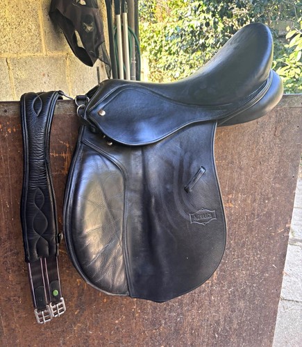 Monarch dressage saddles - monarch,