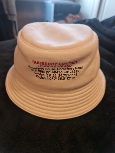 Burberry bucket hat - bucket,