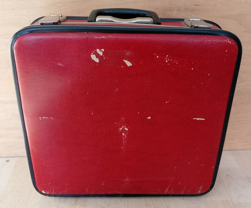 Red vinyl travel - red,
