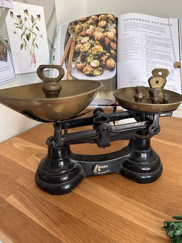 Antique librasco black cast - ,