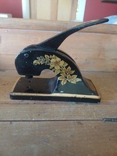 Small Vintage Paper Embossing