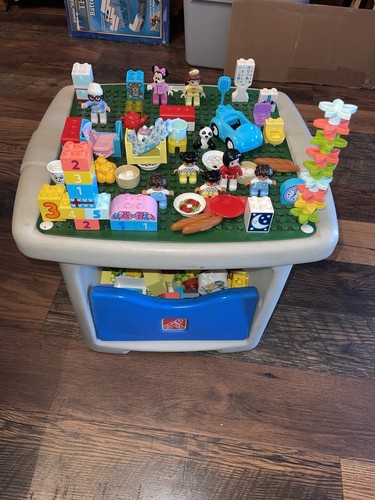 Step table 150 - table, assorted