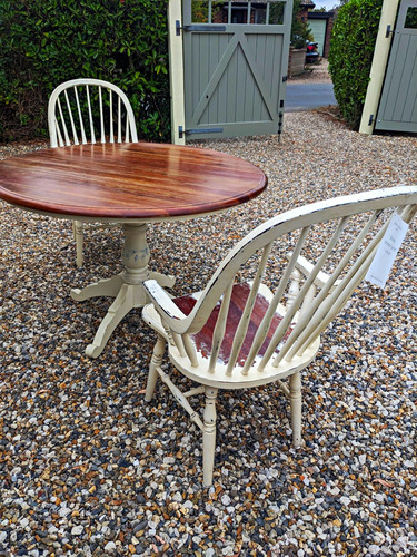 Laura ashley bramley round - bramley,