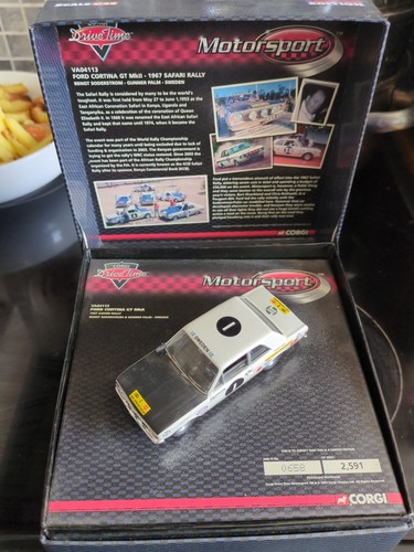 Corgi ford cortina - ford, gt