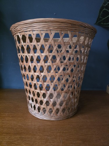 Retro waste paper - waste, planter