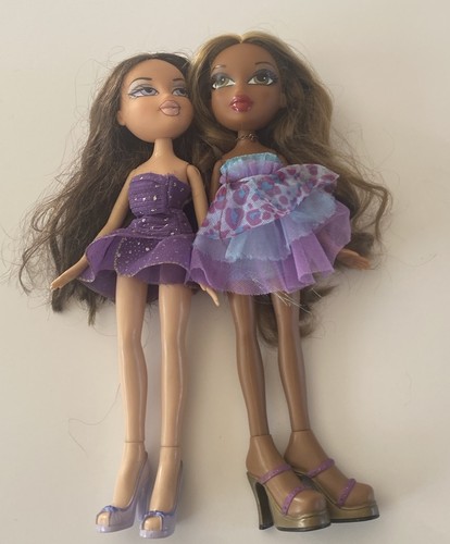 Bratz doll bundle dolls with - 2,