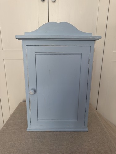 Vintage painted wooden - vintage,