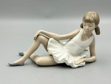 Nao by Lladro Reclining