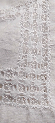 Vintage embroidered tablecloth - embroidered,