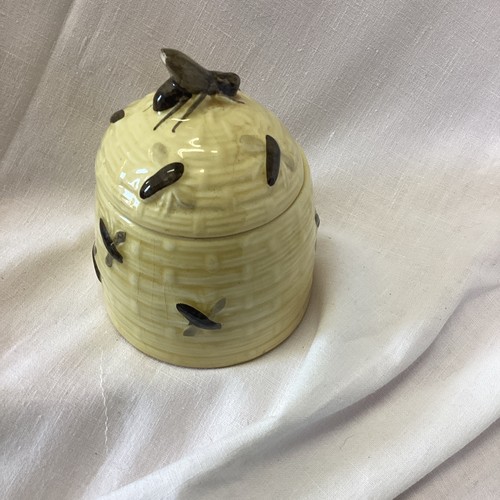 Vintage ceramic bumble bee - ceramic,