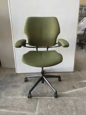 Humanscale Freedom Office