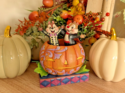 Disney traditions showcase - disney,