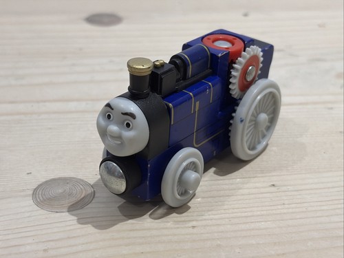 Thomas wooden railway fergus - thomas,
