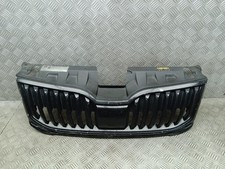SKODA OCTAVIA GRILLE FRONT BUMPER 5E0853653C MK3 5E 2017