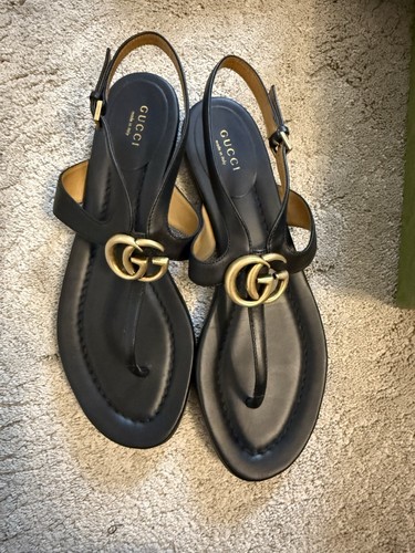 Gucci black thong - gucci, leather