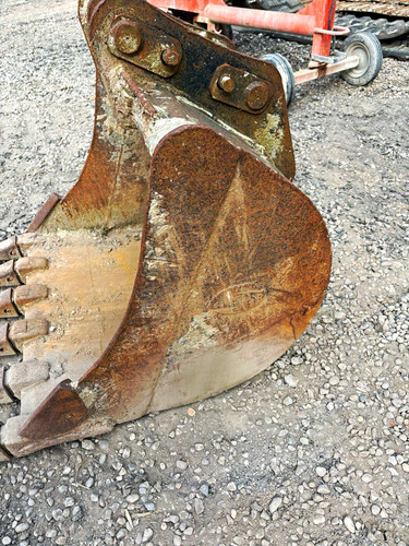 Universal excavator tooth - universal,