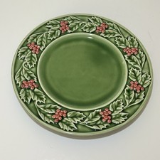 Bordallo Pinheiro Christmas Holly Dinner Plate Retro Vintage Green Portugal