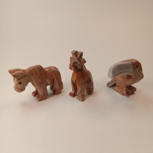 Soapstone animal carving - carving, lot