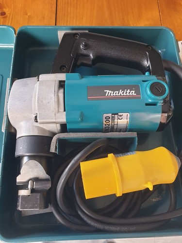 Makita 3200 nibbler 110v - makita, jn