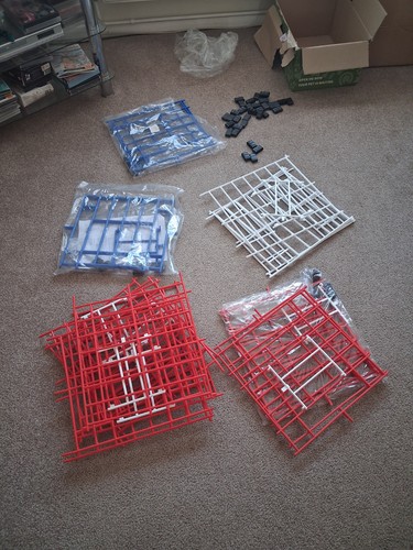 Pigeon nest box - nest, plastic