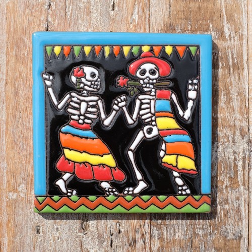 Mexican relief tile - relief, 10.5x10.5