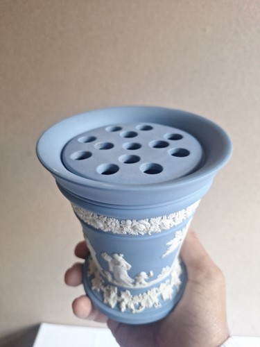 Wedgwood blue jasper - wedgwood, ware