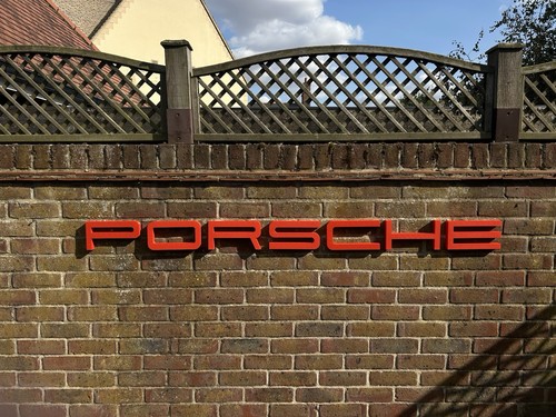 Porsche style red wall - porsche,