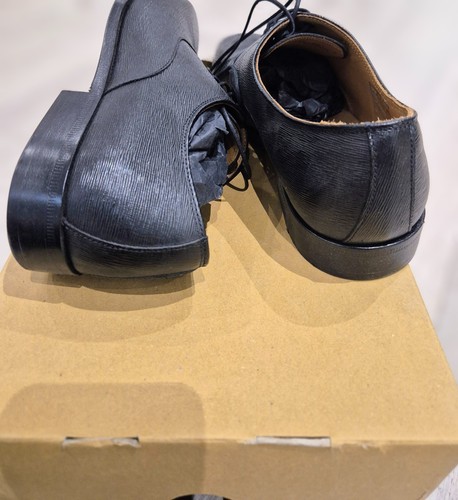 100 authentic hugo boss shoes - 100%,