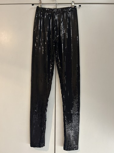 Worn once only black fully - only,