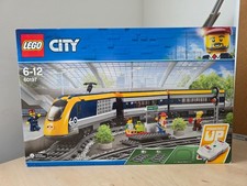 LEGO CITY: Passenger Train