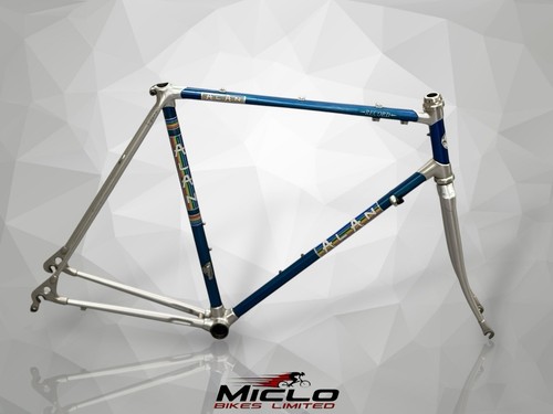 Alan record frameset - record,