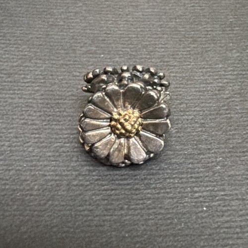 Trollbeads daisy bead 18k - ~, ~