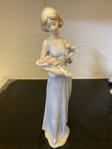 Nao lladro 1185 porcelain - nao,