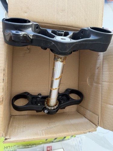 Ktm 890 duke triple clamp - 890,