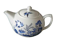One cup teapot        Blue willow pattern  holds just 1 cup of tea