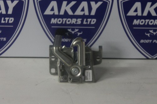 Suzuki swift bonnet latch - swift,