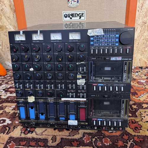 Vintage amstrad model studio - model,