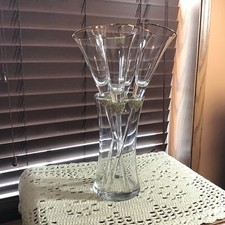 4 Pier 1 Gold Jewel  gold rim champagne flutes glasses in holder