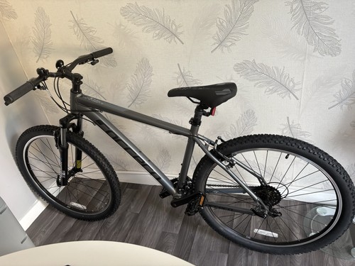 Brand new carrera valour - new,