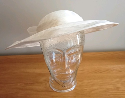 Ivory satin jaqaud - satin,