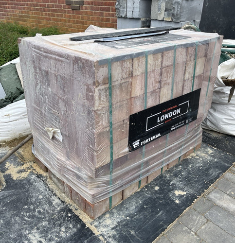 Lbc claydon multi red bricks - claydon,