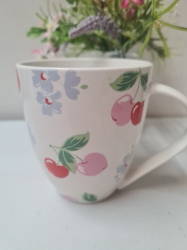Cath kidston large bone - kidston, china