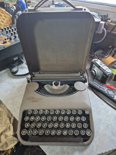 Vintage smith corona - vintage,