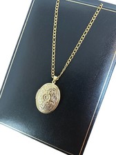 18ct Gold Vintage Oval Flower Photo Locket & 45cm Figaro Chain Necklace Filled