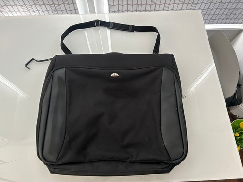 Samsonite luggage suit - samsonite,