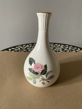 Wedgewood Hathaway Rose Stem