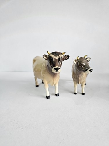 Pair beswick figurines cow ch - pair,