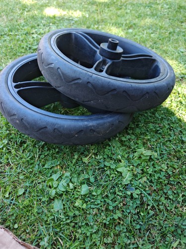 Mountain buggy front - 2,