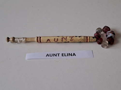 Antique bone lace bobbin - bone, with